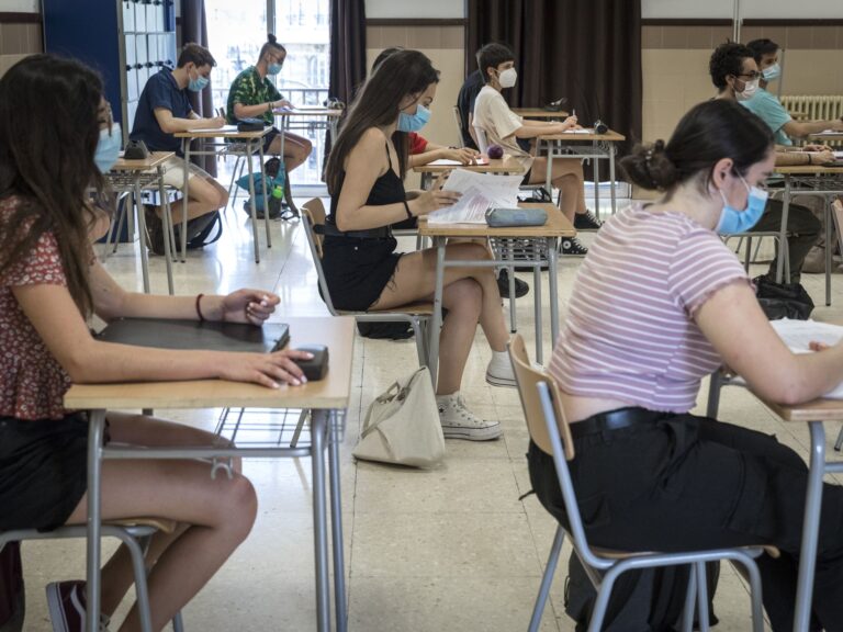 Desmitificando el Bachillerato en línea: ¿Realmente es difícil hacer la prepa en línea en México?